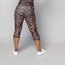 Load image into Gallery viewer, Signature Splash Capri Leggings – TYNA brown cropped gym leggings with triangle, square and circle motifs