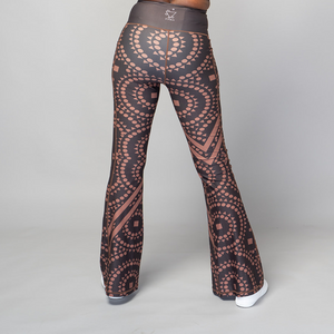 Signature Brown Flared Leggings