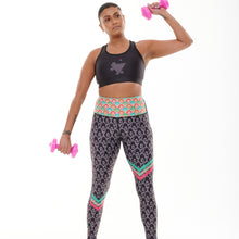 Load image into Gallery viewer, Heading East Splash Leggings