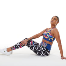 Load image into Gallery viewer, Kayentee Cerulean Splash Leggings