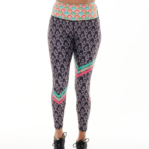 Heading East Splash Leggings